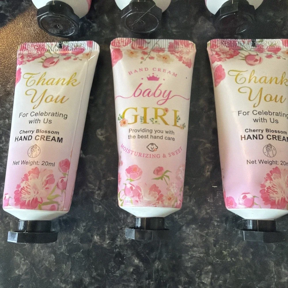 Baby Shower Favors‎ - Lot Of  6 Lotions 